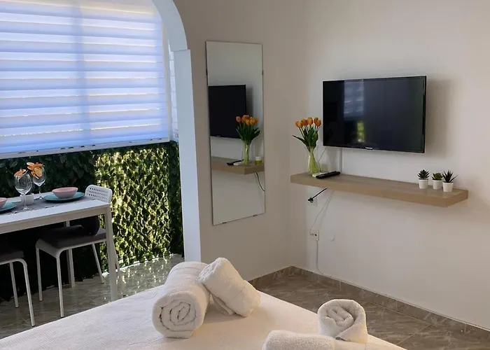 Superior Studio